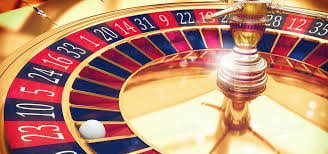 Live Casino တိုက်ရိုက် ဒီလာများနှင့် Baccarat Roulette ကစားမှု